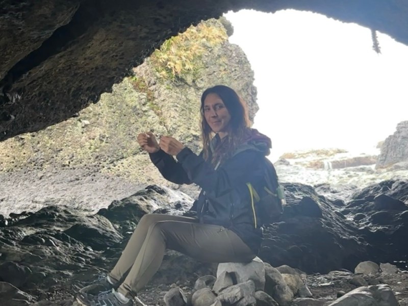 Carry On Buses (a bizarre solo experience in Hualien)